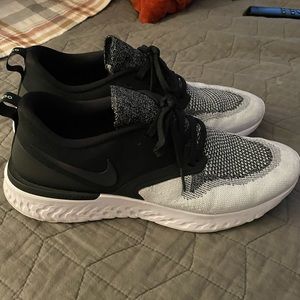 Nike Womens Running Shoes Size 10